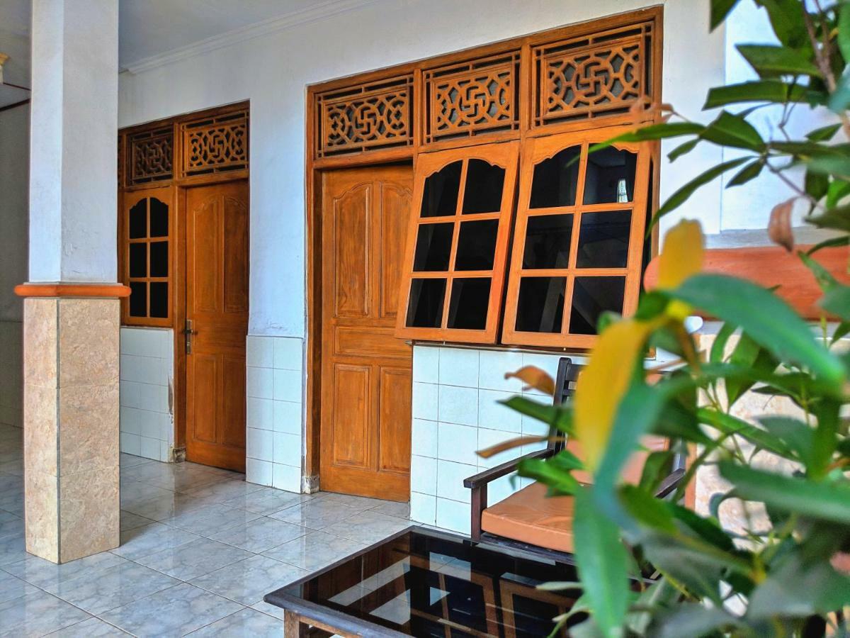 Serangan Inn II Padangbai  Exterior photo